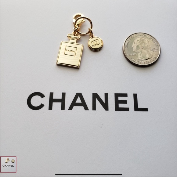 Authentic CHANEL Holiday Double Charm Pendant - Picture 2 of 3